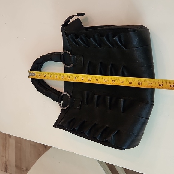 Harveys Seatbelt Lola satchel black bag purse - Picture 9 of 11